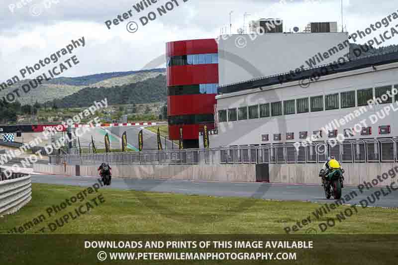 cadwell no limits trackday;cadwell park;cadwell park photographs;cadwell trackday photographs;enduro digital images;event digital images;eventdigitalimages;navarra;no limits trackdays;peter wileman photography;racing digital images;trackday digital images;trackday photos